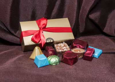 Boxes – AZAR INDULGENCES