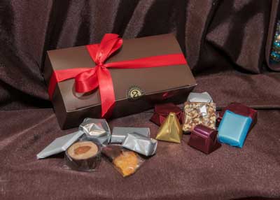 Boxes – AZAR INDULGENCES